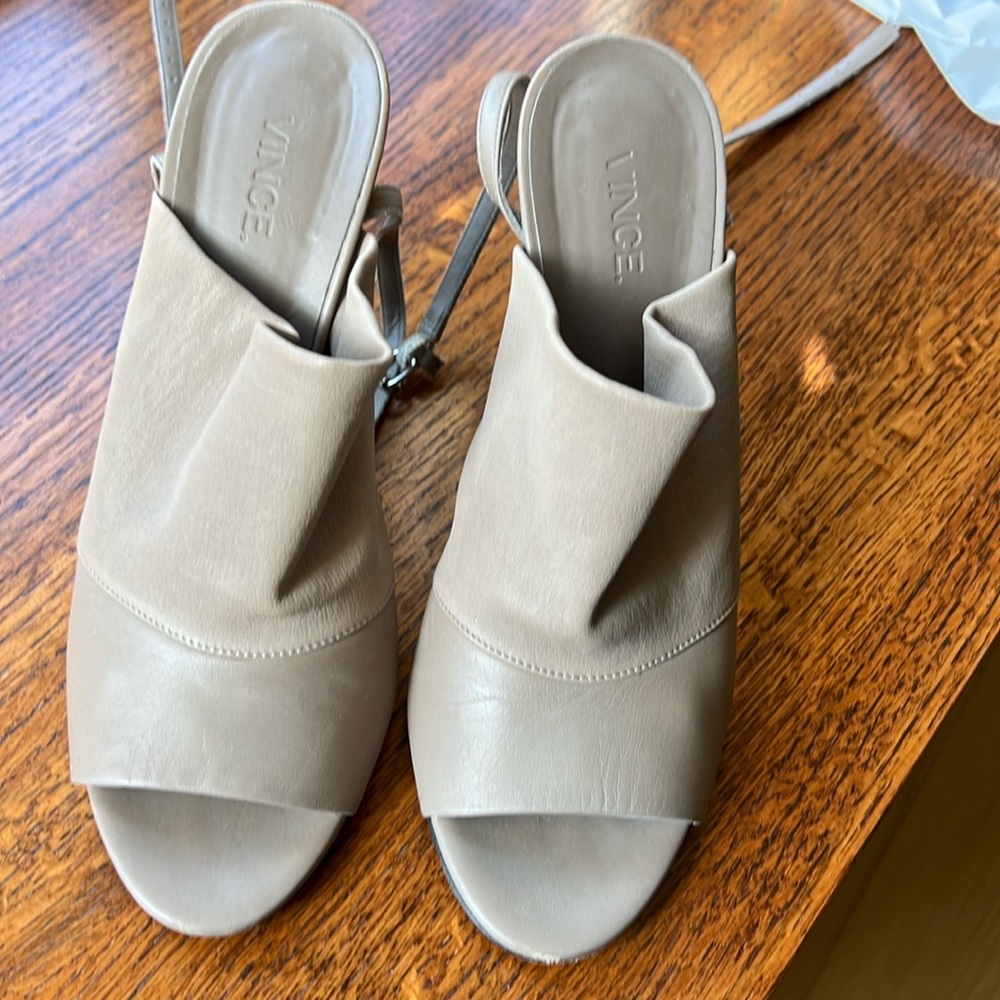 Vince heels